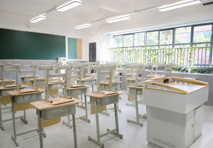 成都成实外学校高考复读全日制班