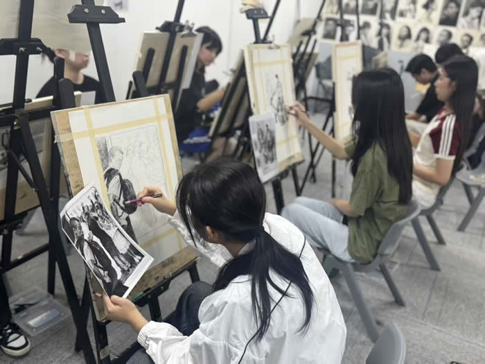 深圳方向高三美术艺考生专业课集训课程班 深圳方向高三美术艺考生专业课集训课程班