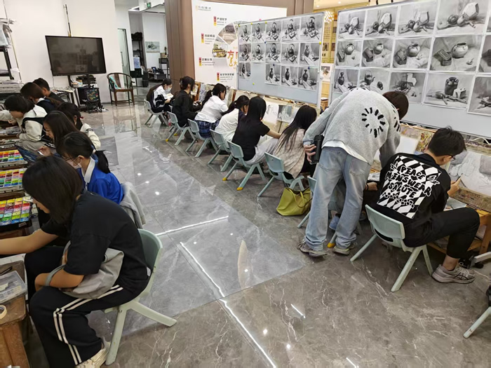 深圳方向高三美术艺考生专业课集训课程班 深圳方向高三美术艺考生专业课集训课程班