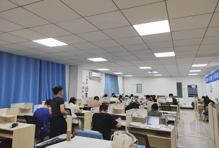 天津考研百日冲刺集训 天津考研百日集训营培训