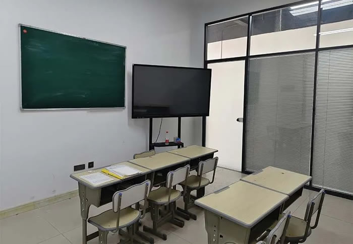 呼和浩特华博新高三全日制集训班 呼和浩特高考全日制培训班