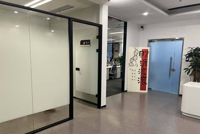 沪江法语1V1学习课程 沪江韩语一对一在线VIP定制 沪江法语1V1学习课程 沪江韩语一对一在线VIP定制