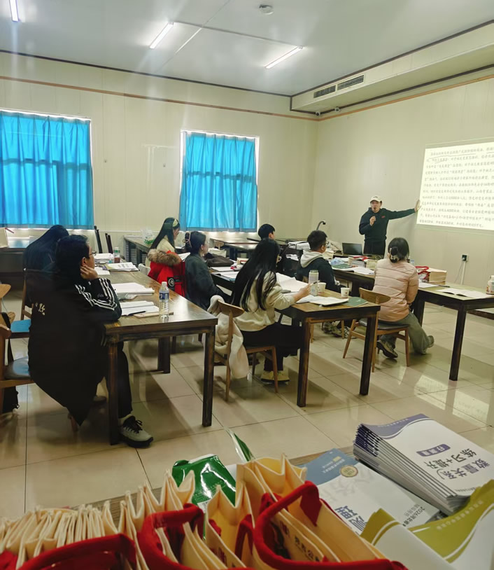 石家庄公务员考试培训班 石家庄公务员考试辅导班