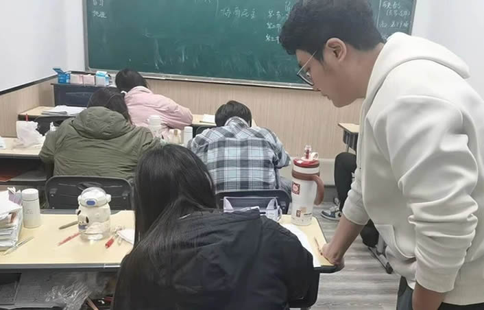 郑州品一中高考学校中原区校区-地址电话交通路线