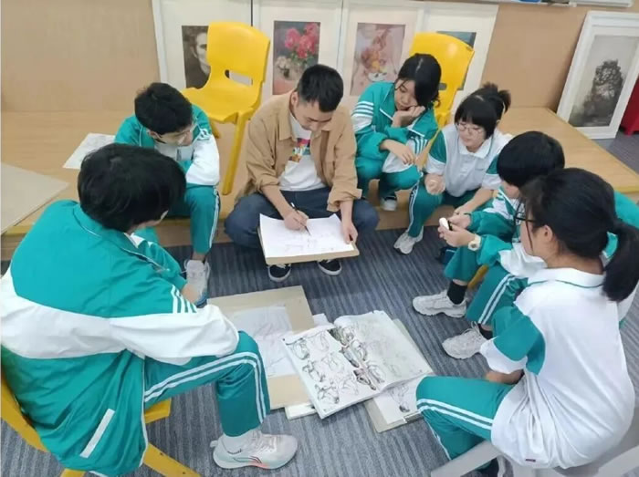 广州树华画室美院附中美术集训班 广州美院附中考前冲刺集训班 广州树华画室美院附中美术集训班 广州美院附中考前冲刺集训班