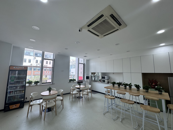 青岛新标点外语黄岛校区-地址电话交通路线