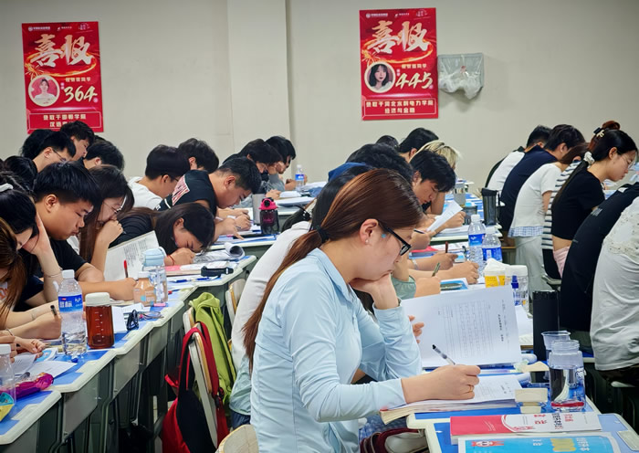 石家庄知途专升本全程全科班-河北统招专升本全日制课程在线咨询